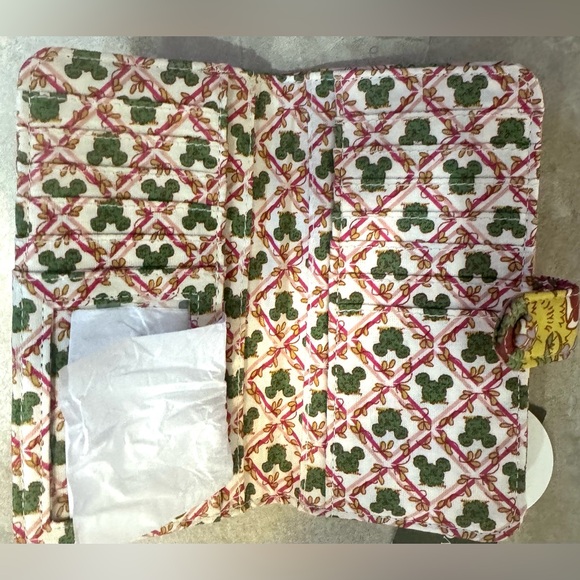 Vera Bradley Disney Tab Wallet
Mickey's Promenade in Premium Cotton - Picture 12 of 12